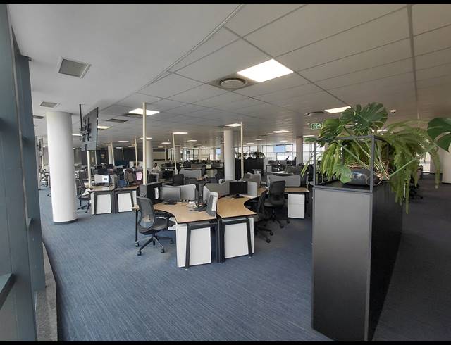 2,495M² OFFICE TO LET IN NOORDWYK